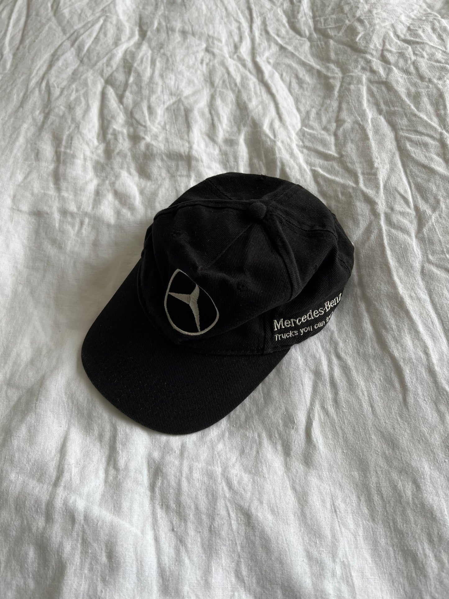 MERCEDES-BENZ CAP