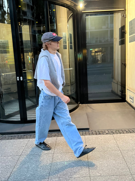 Vintage Levi's Loose 32x32