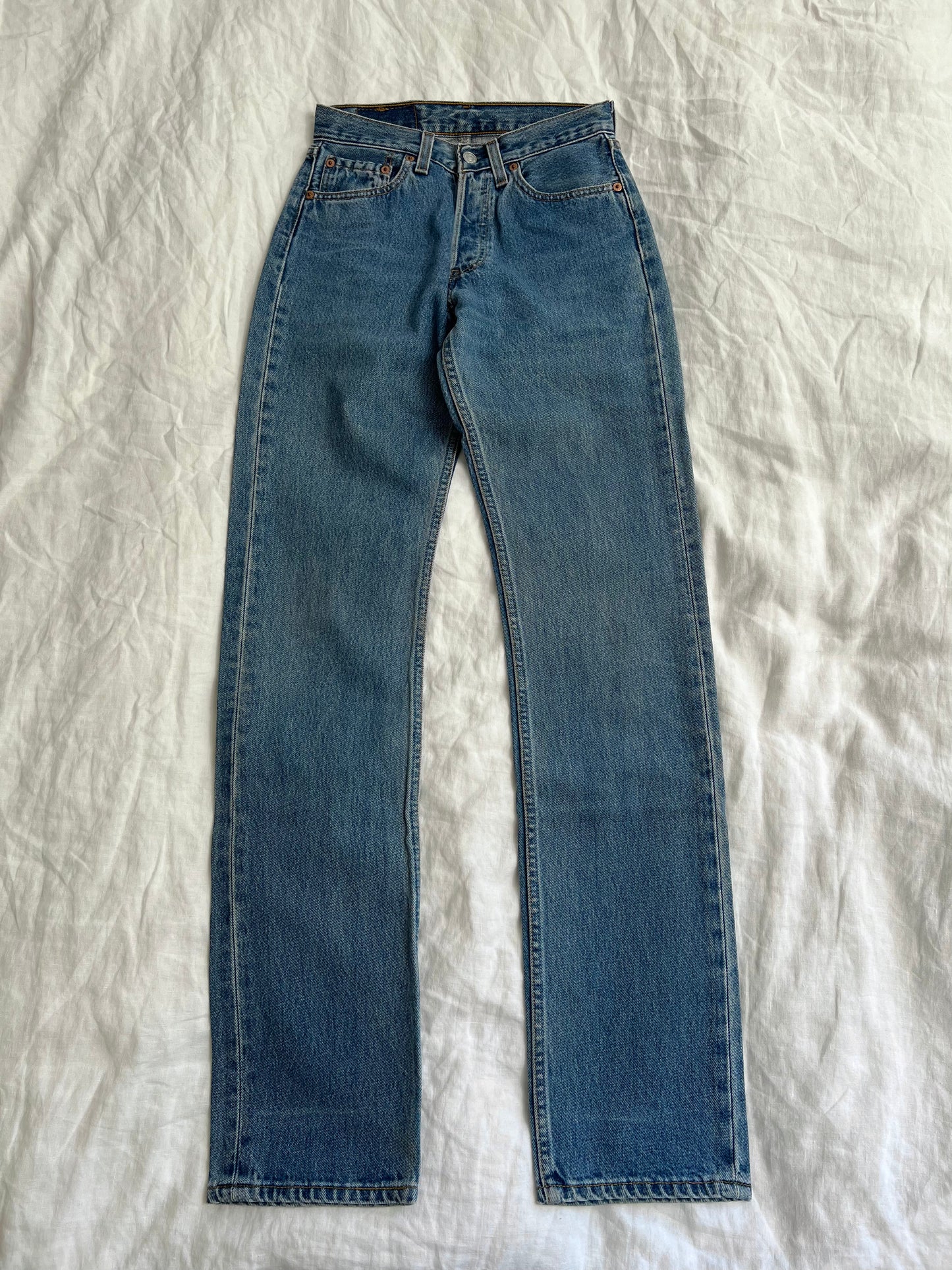 Vintage Levi's 501 27x34
