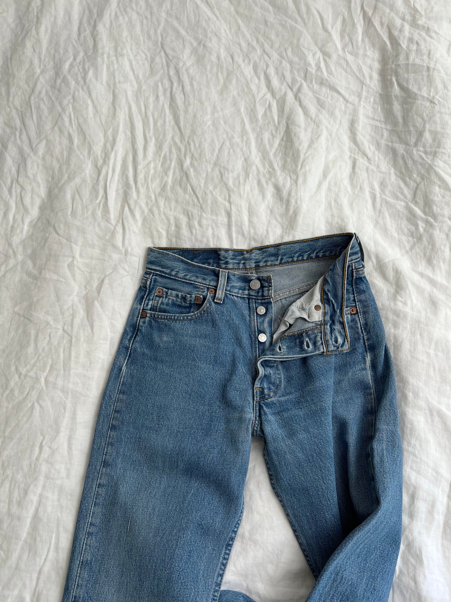 Vintage Levi's 501 28x32