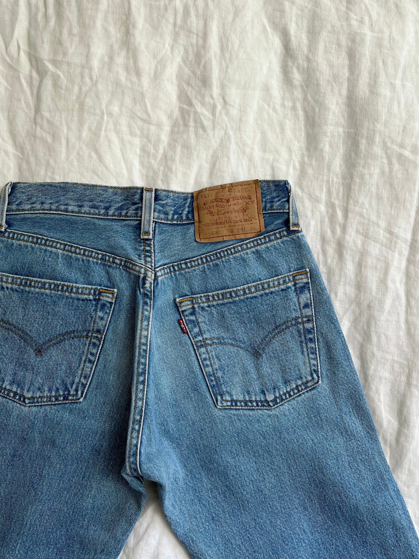 Vintage Levi's 501 28x34