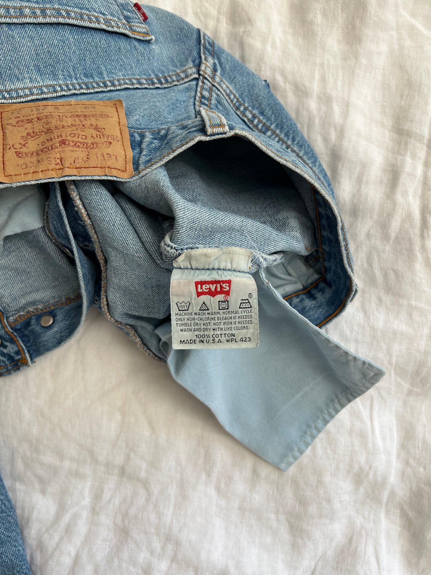 Vintage Levi's 501 28x34