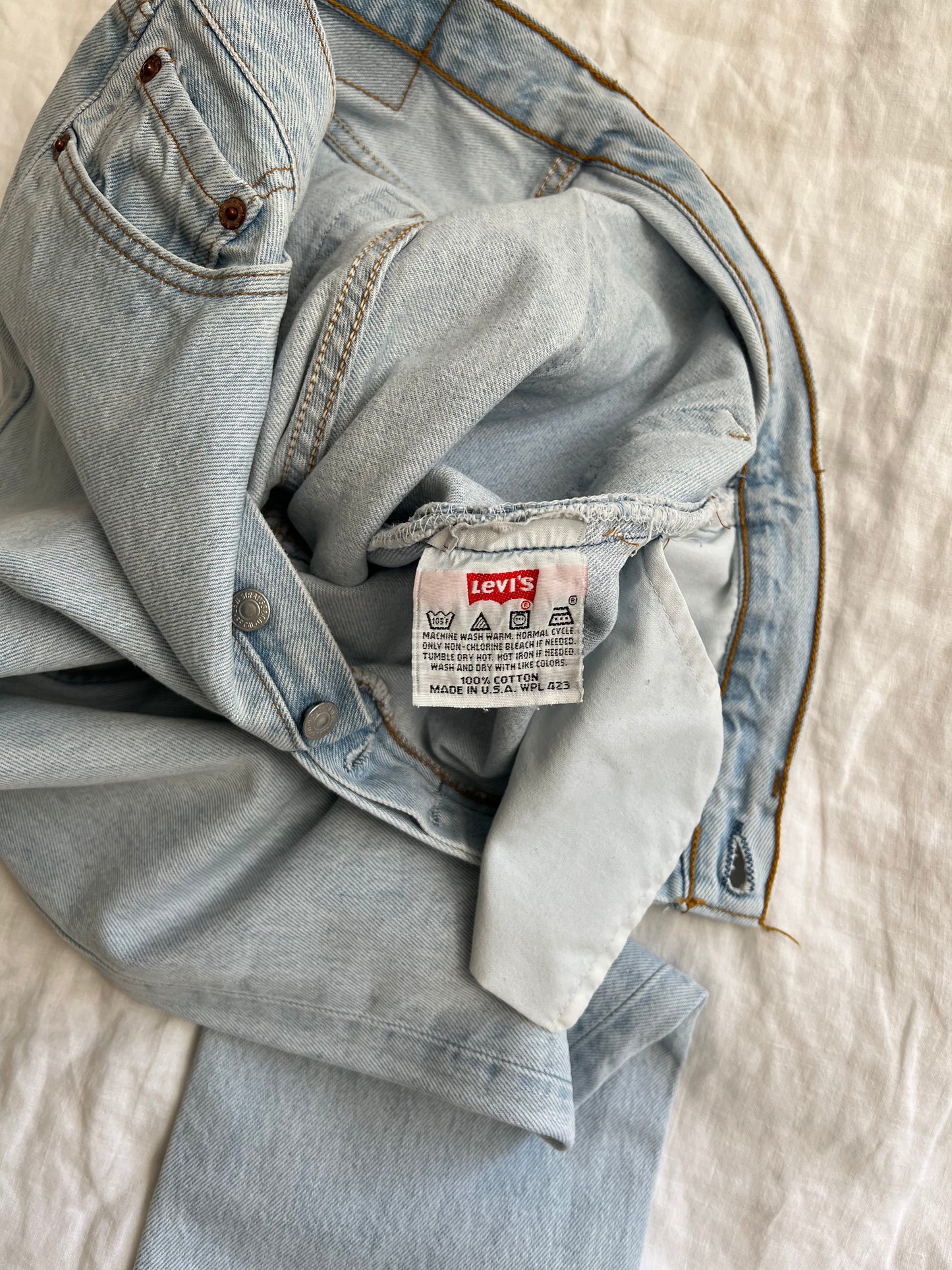 Vintage Levi's 501 29x32