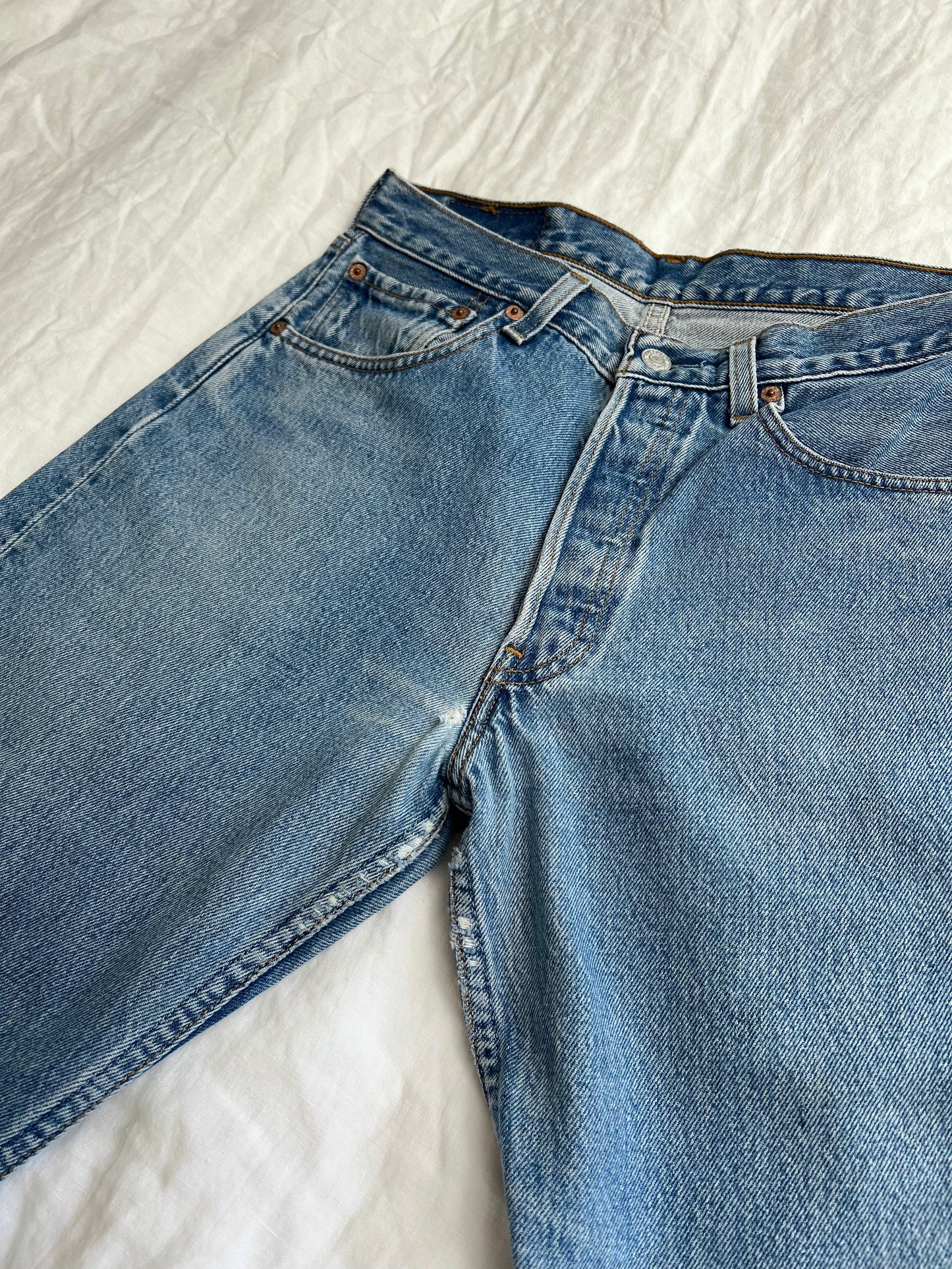 Vintage Levi's 501 31x32