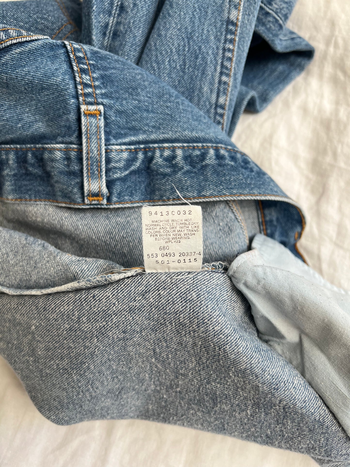 Vintage Levi's 501 34x32