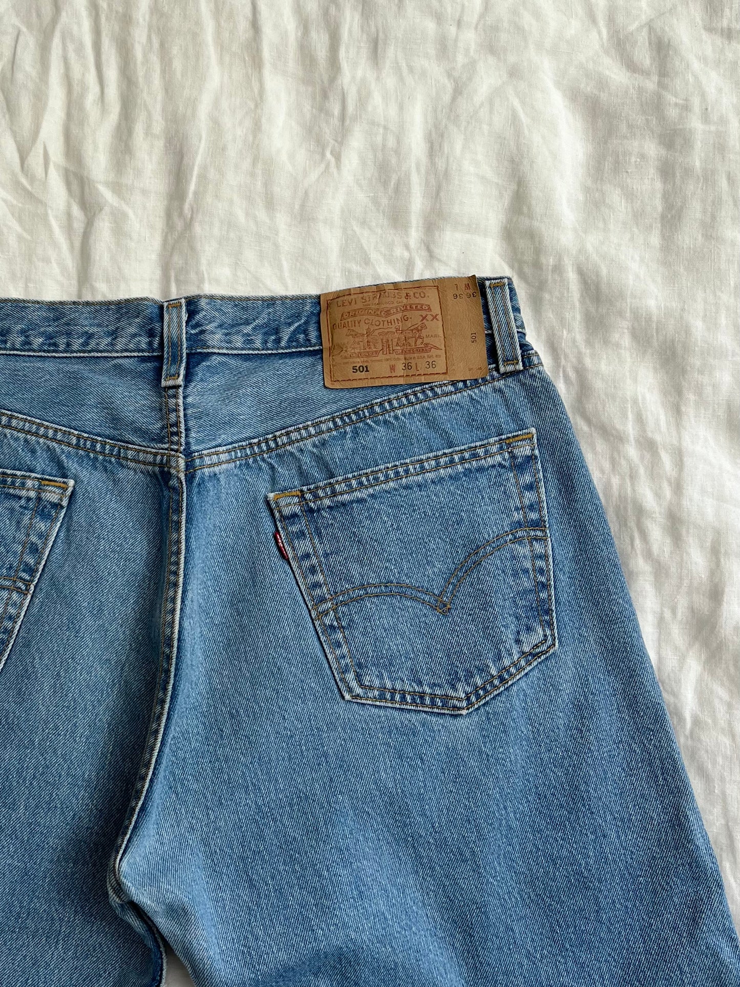 Vintage Levi's 501 36x36
