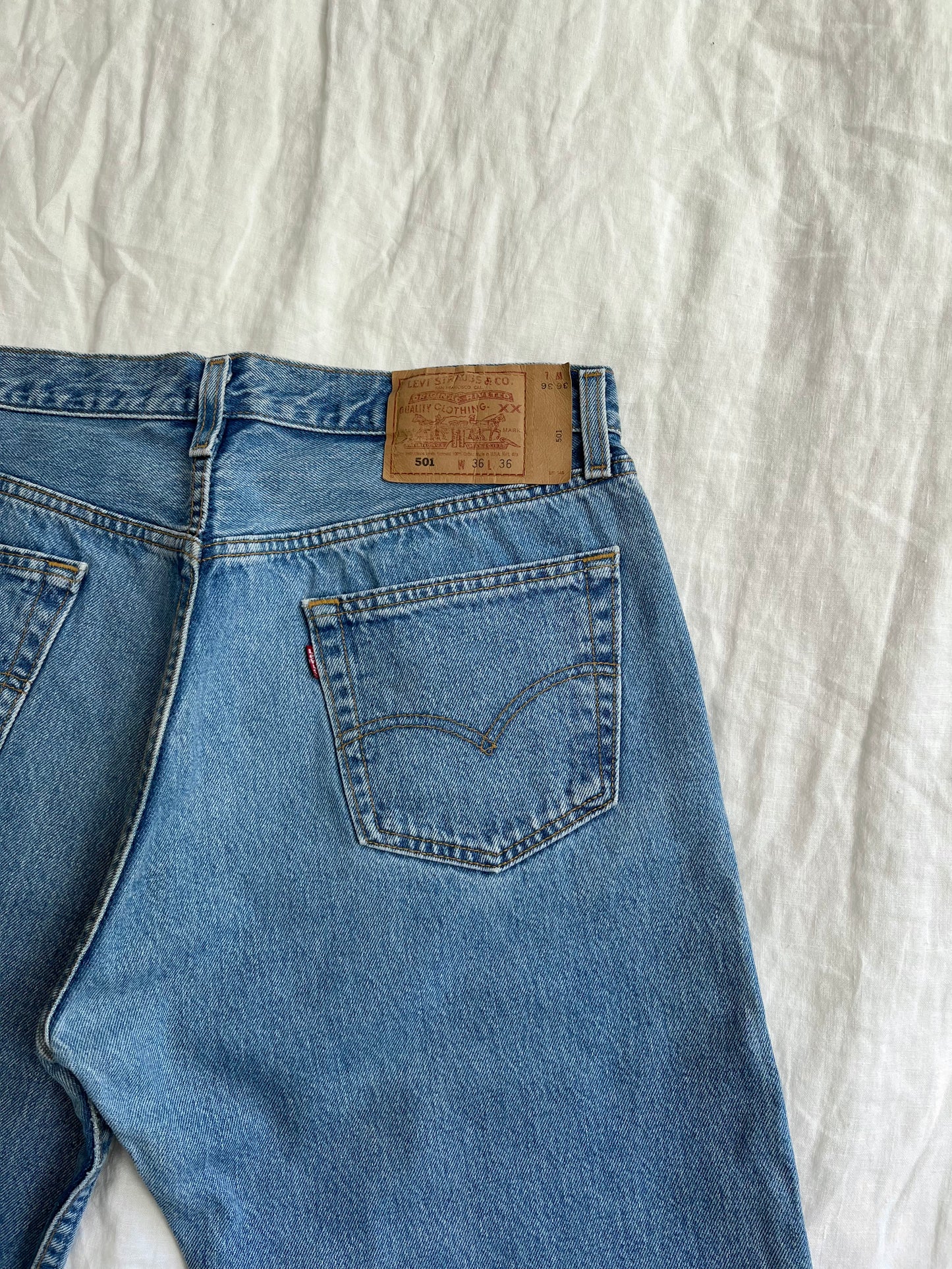 Vintage Levi's 501 36x36