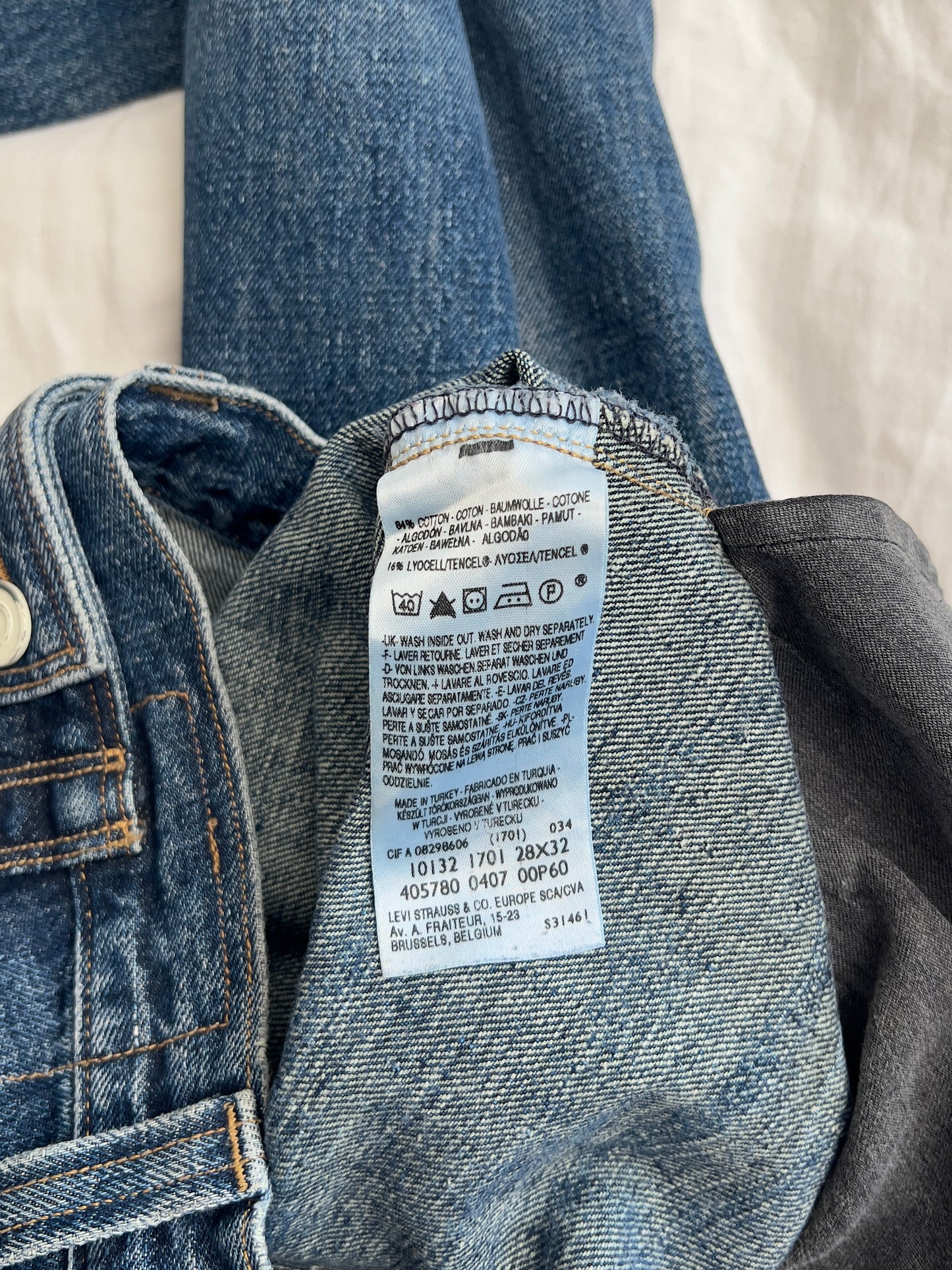 Levi's Engineered Jeans 28x32