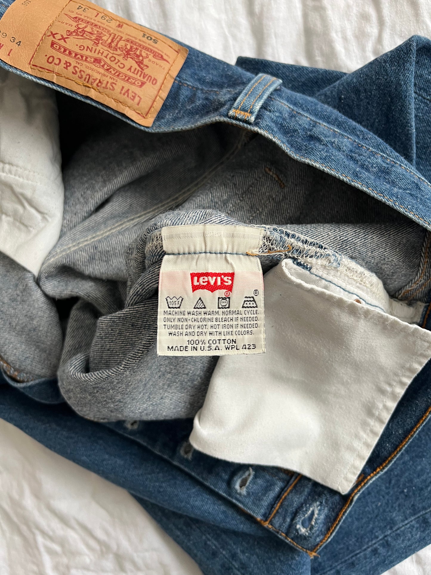 Vintage Levi's 501 29x34