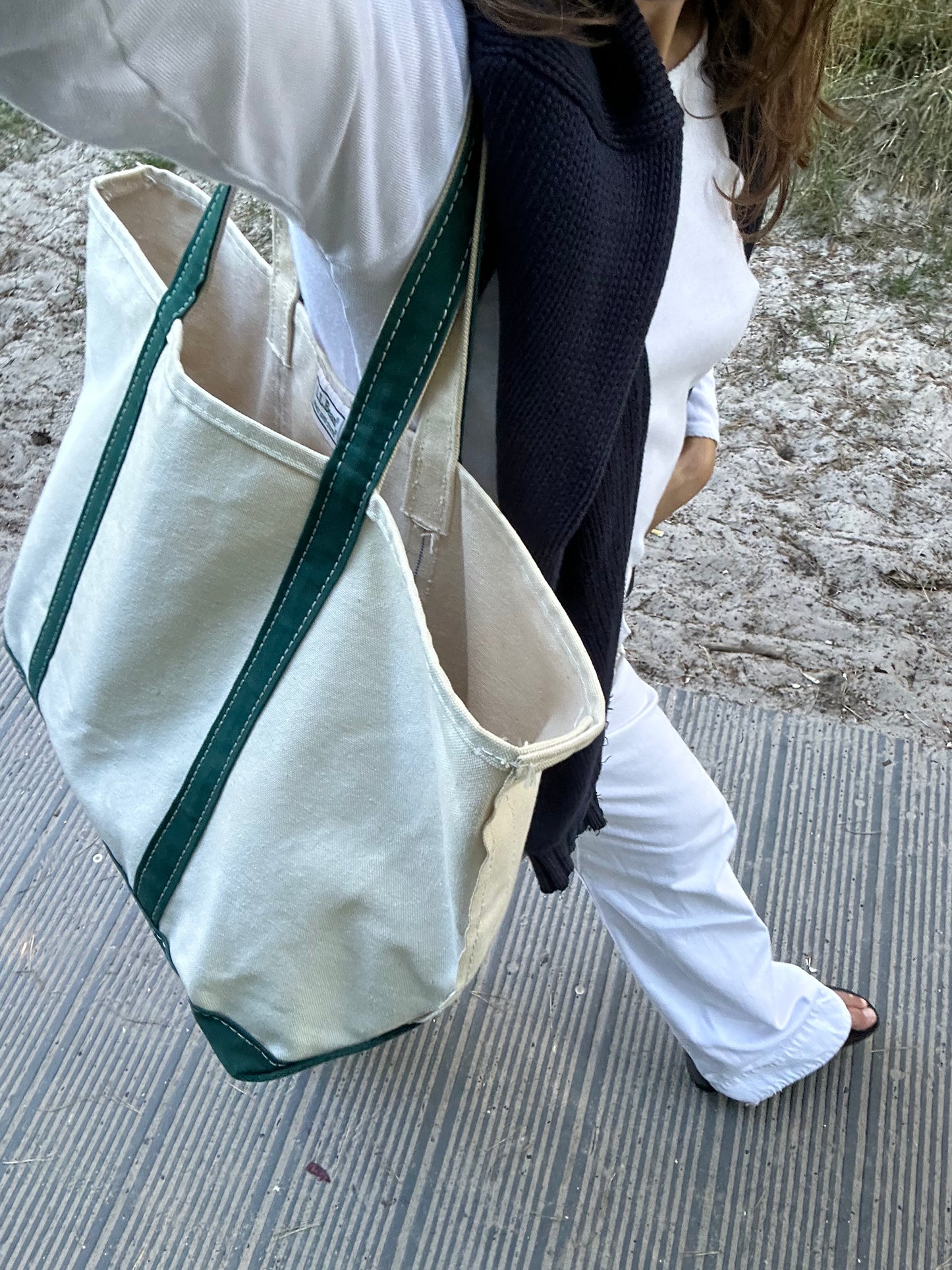 L.L. BEAN BOAT AND TOTE BAG GREEN