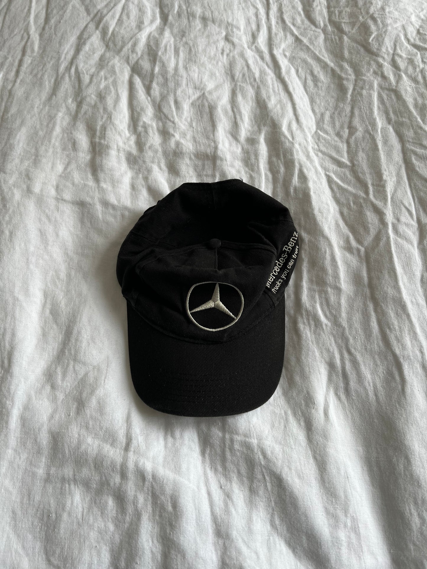 MERCEDES-BENZ CAP