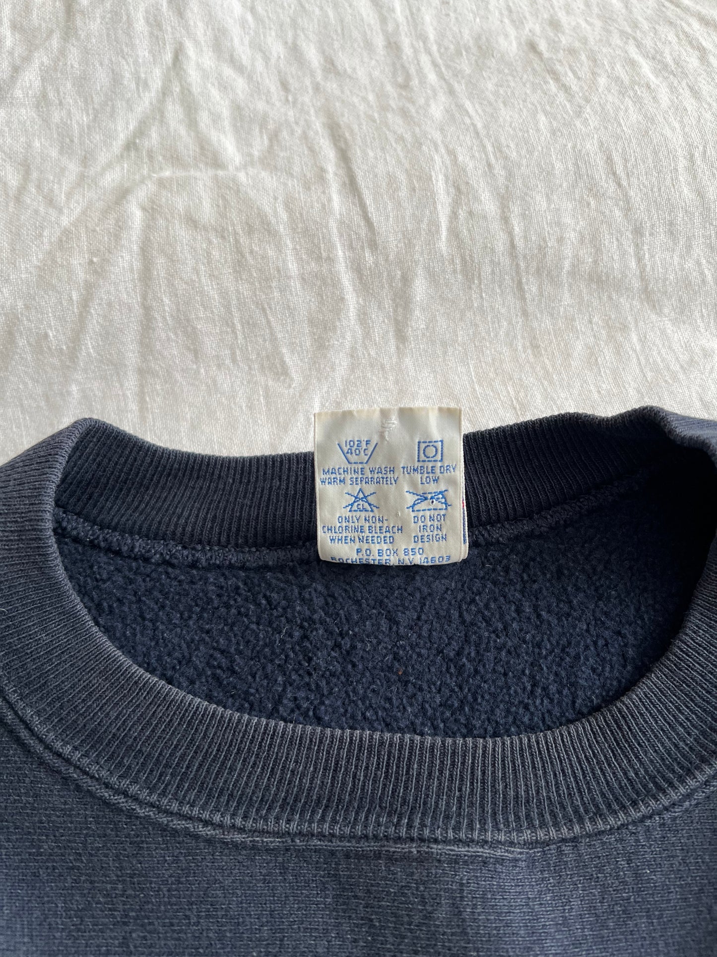 VINTAGE 90s CHAMPION REVERSE WEAVE SWEATSHIRT