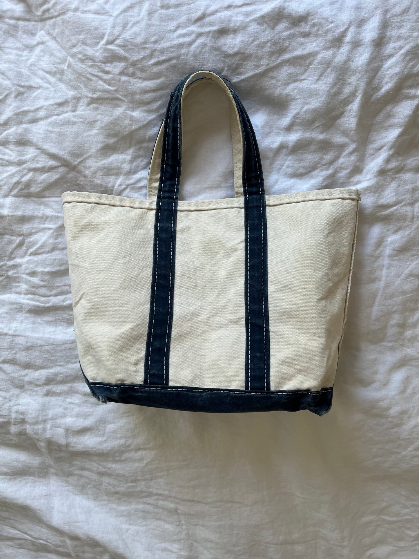 L.L. BEAN BOAT AND TOTE BAG