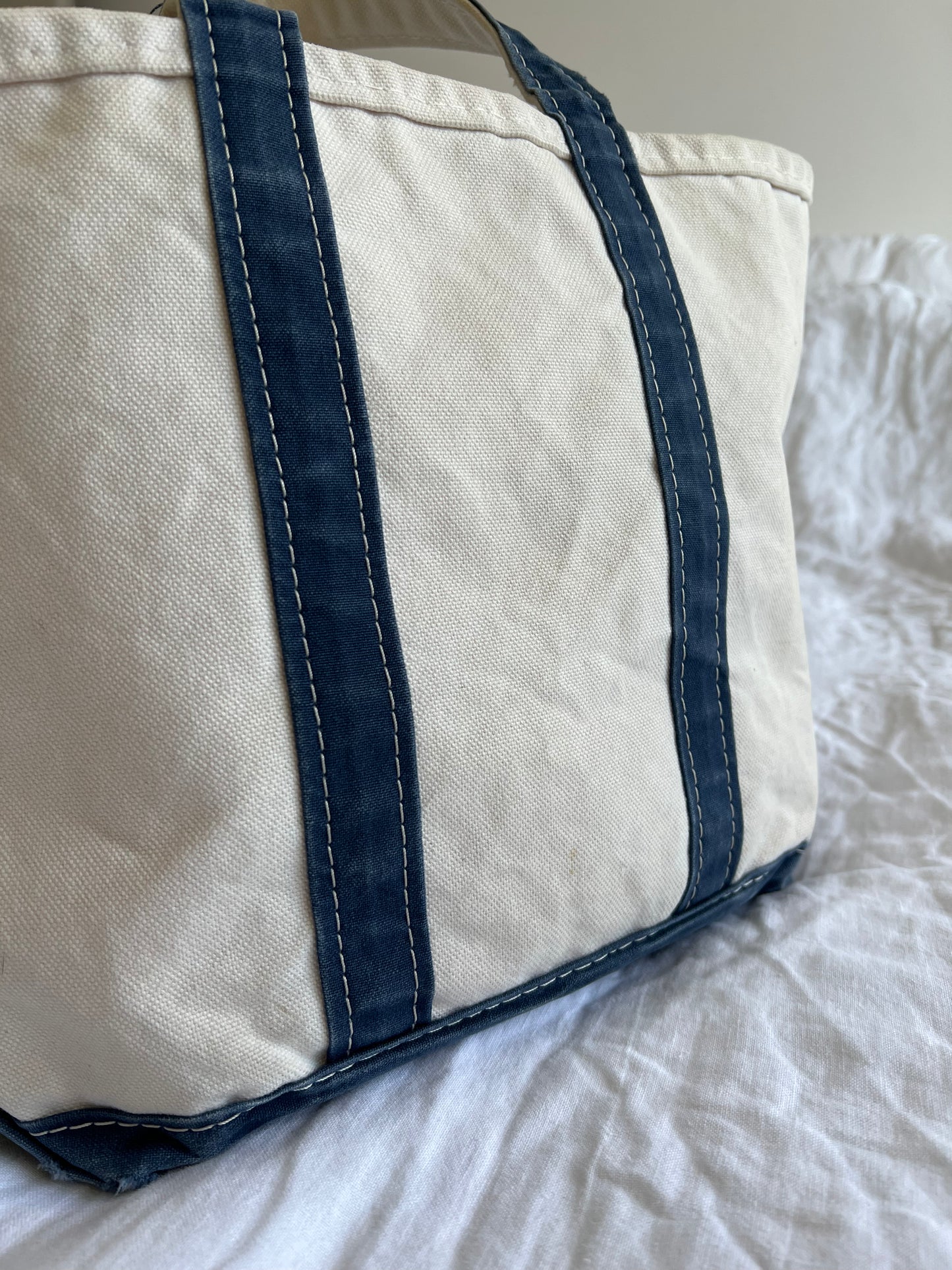 L.L. BEAN BOAT AND TOTE BAG
