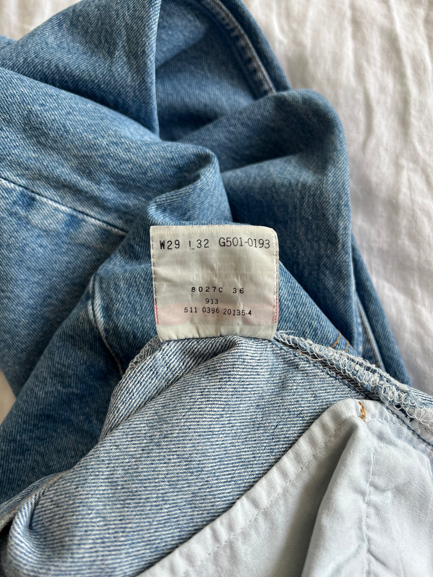 Vintage Levi's 501 29x32