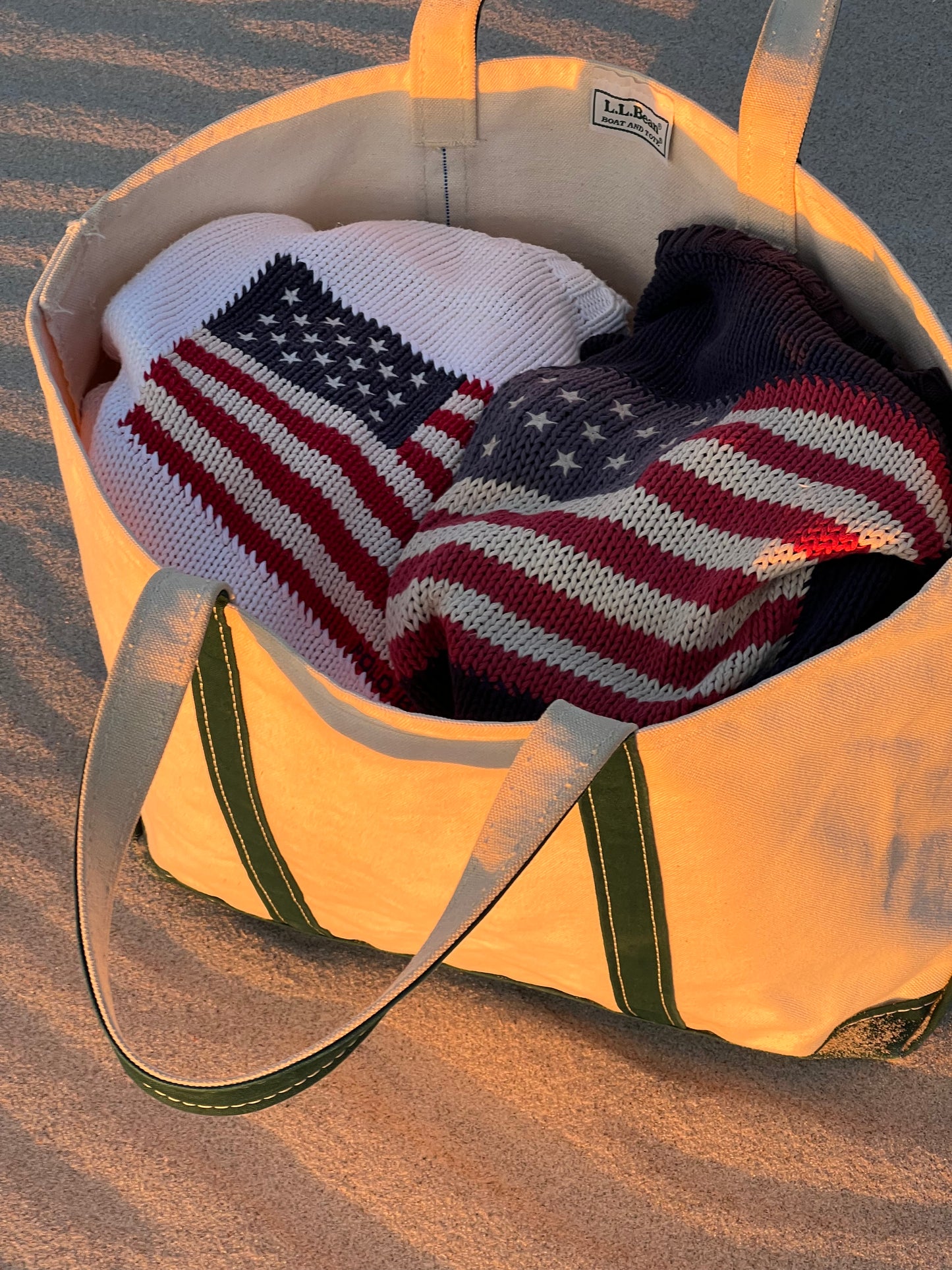 POLO BY RALPH LAUREN FLAG SWEATER