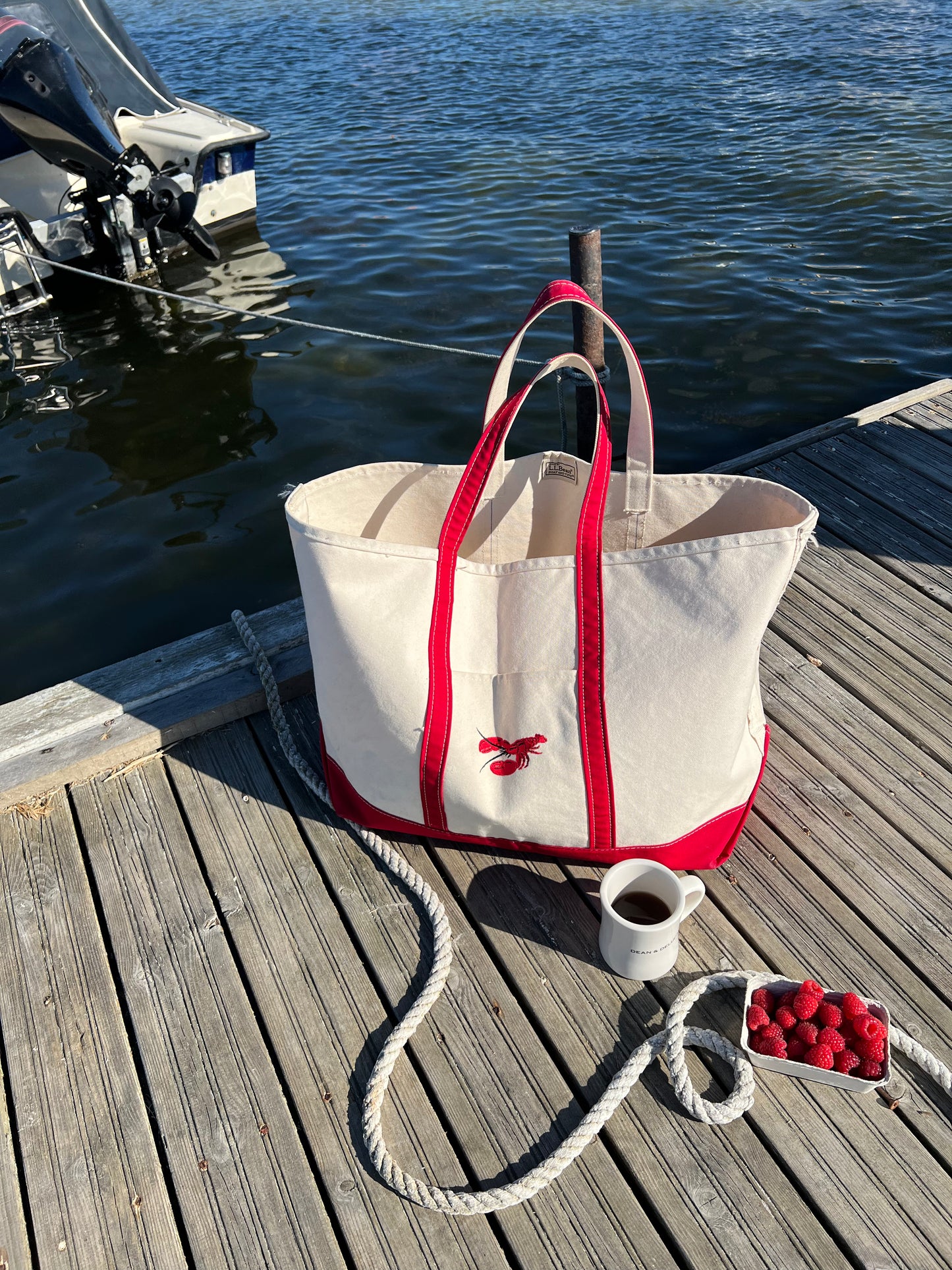 L.L. BEAN BOAT AND TOTE BAG LOBSTER