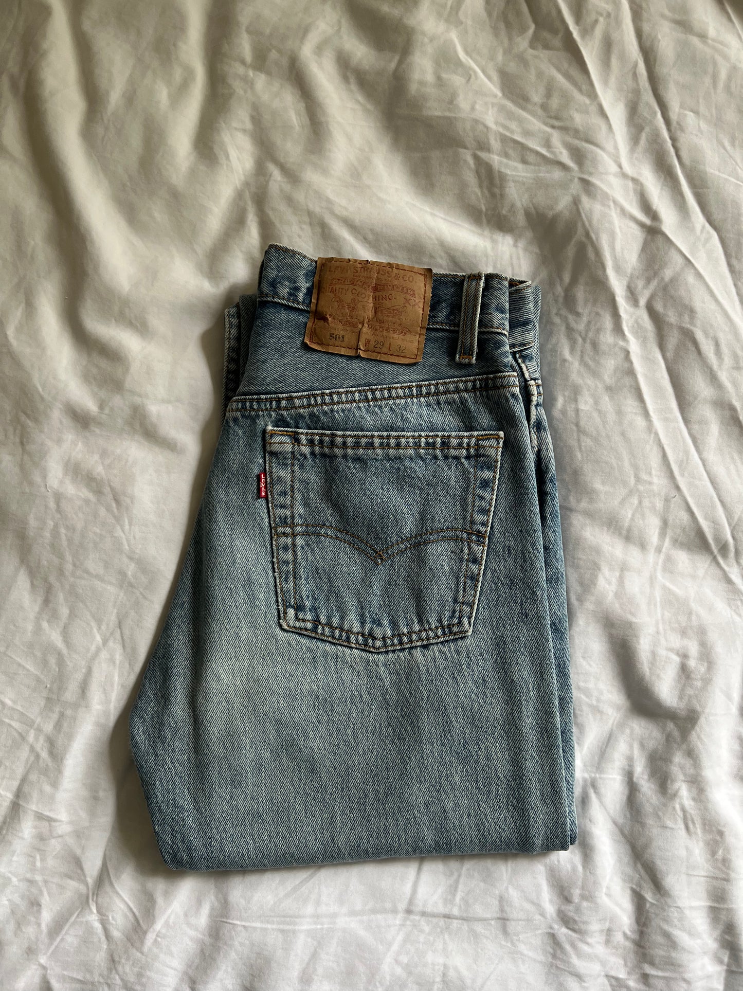 Vintage Levi's 501 29x32