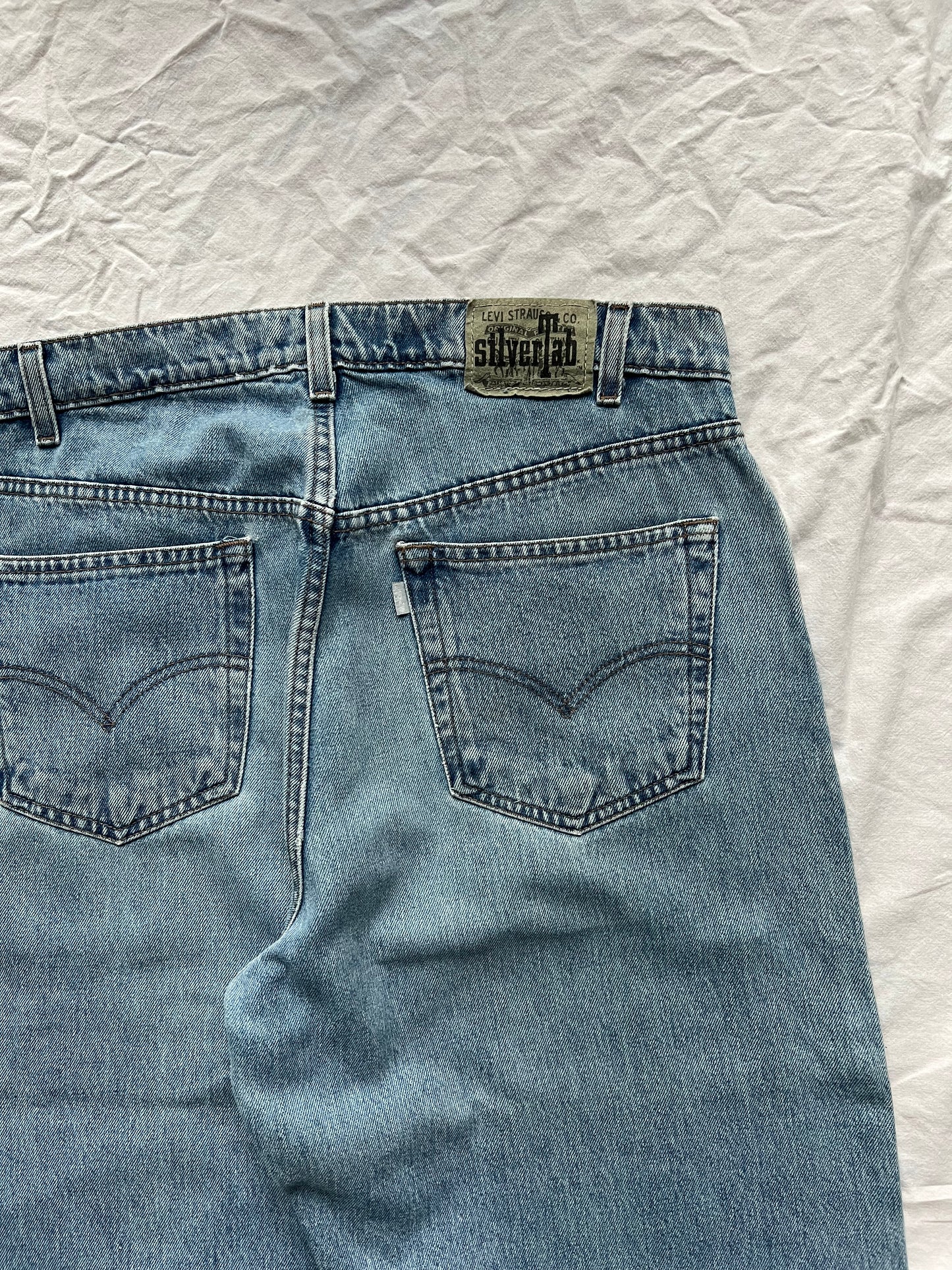 Vintage Levi's Loose 36x32