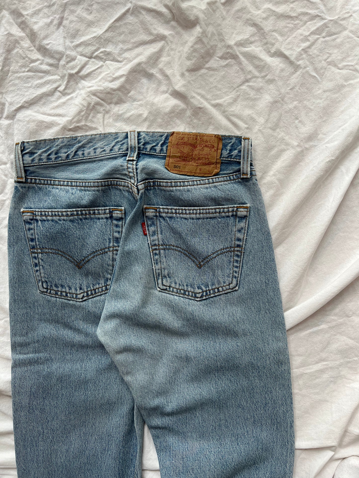 Vintage Levi's 501 28x30