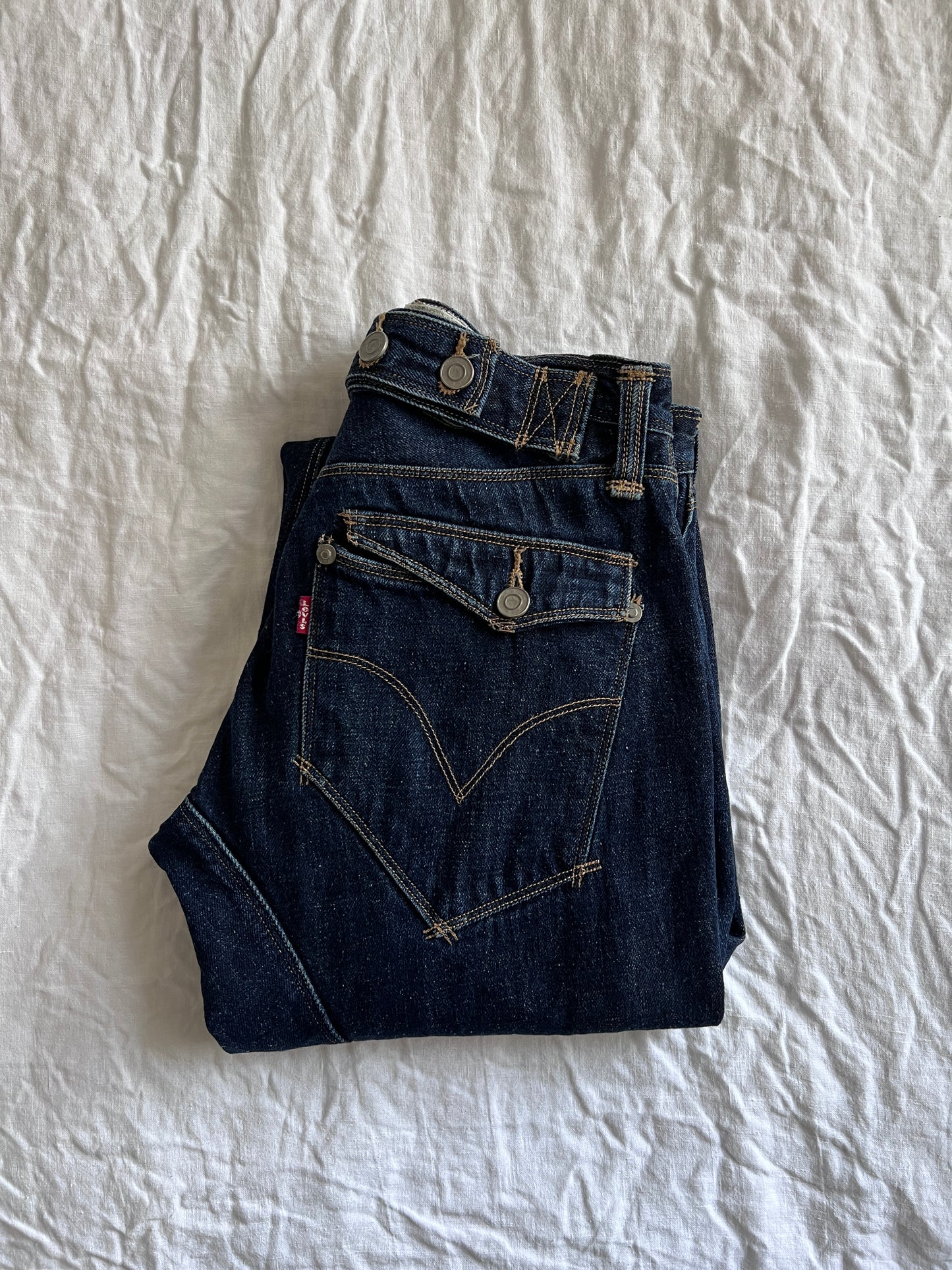 LEVI'S ENGINEERED JEANS 27X30