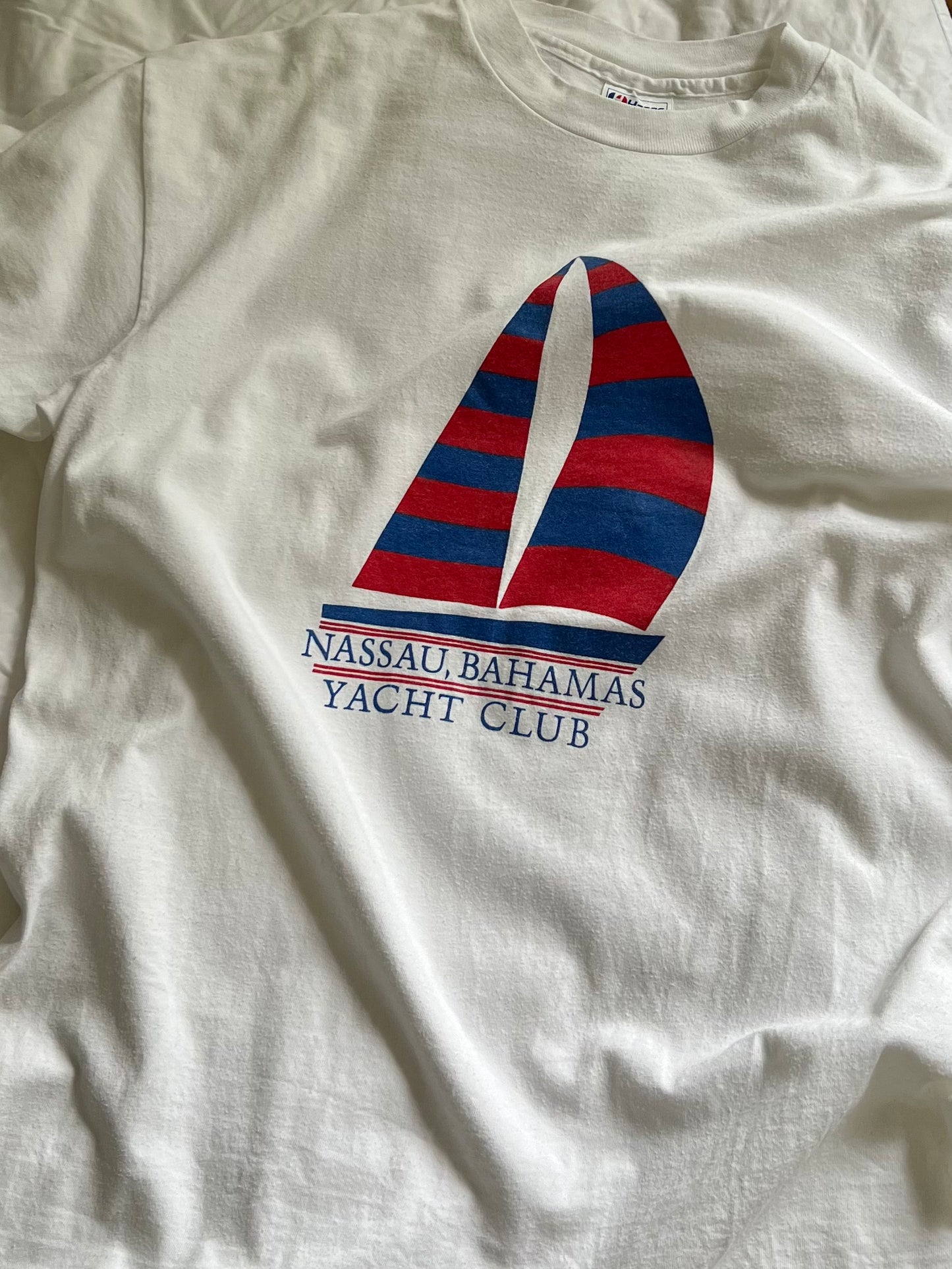 BAHAMAS YACHT CLUB