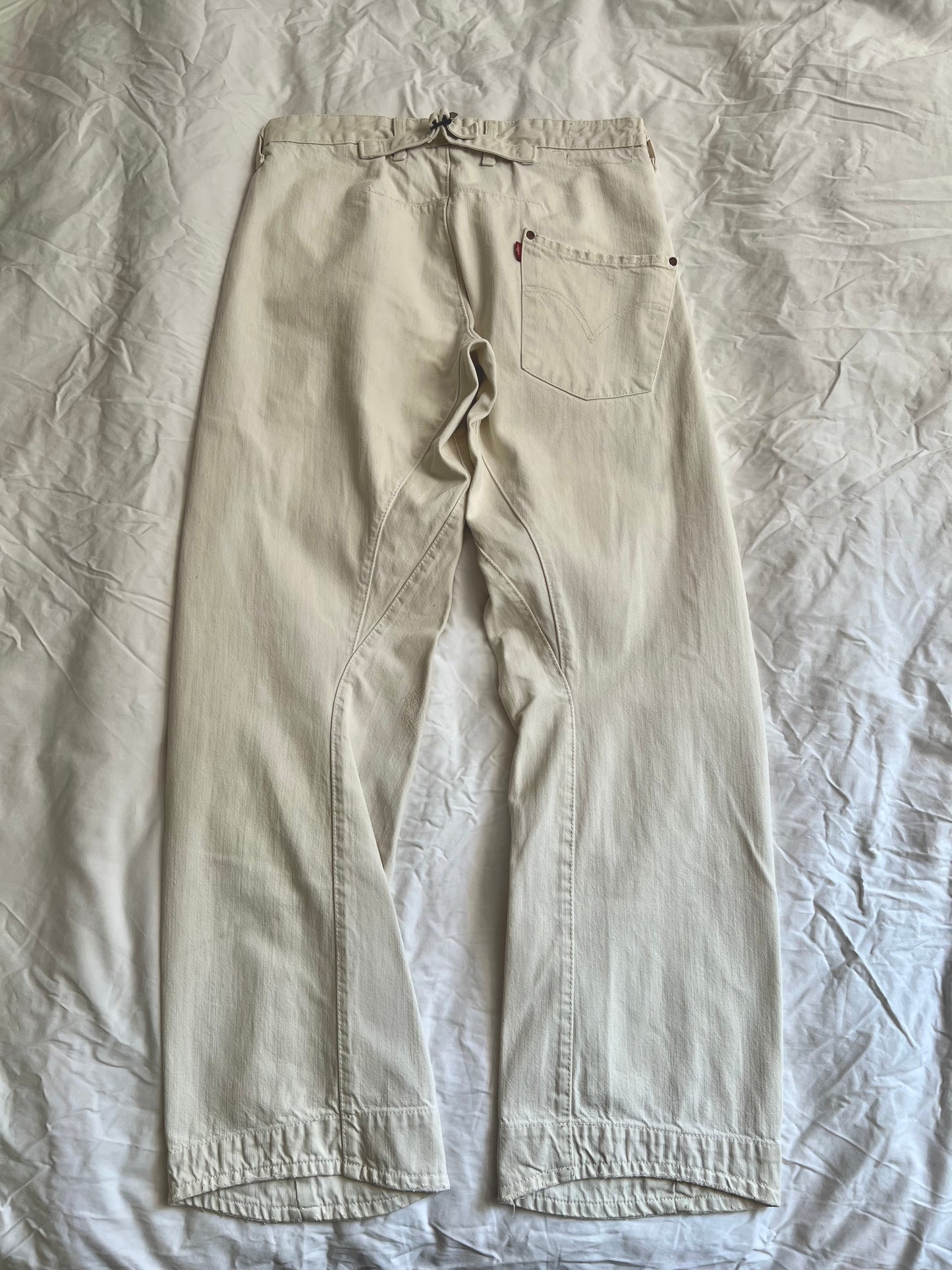 White Levi's Engineered Jeans 32X34