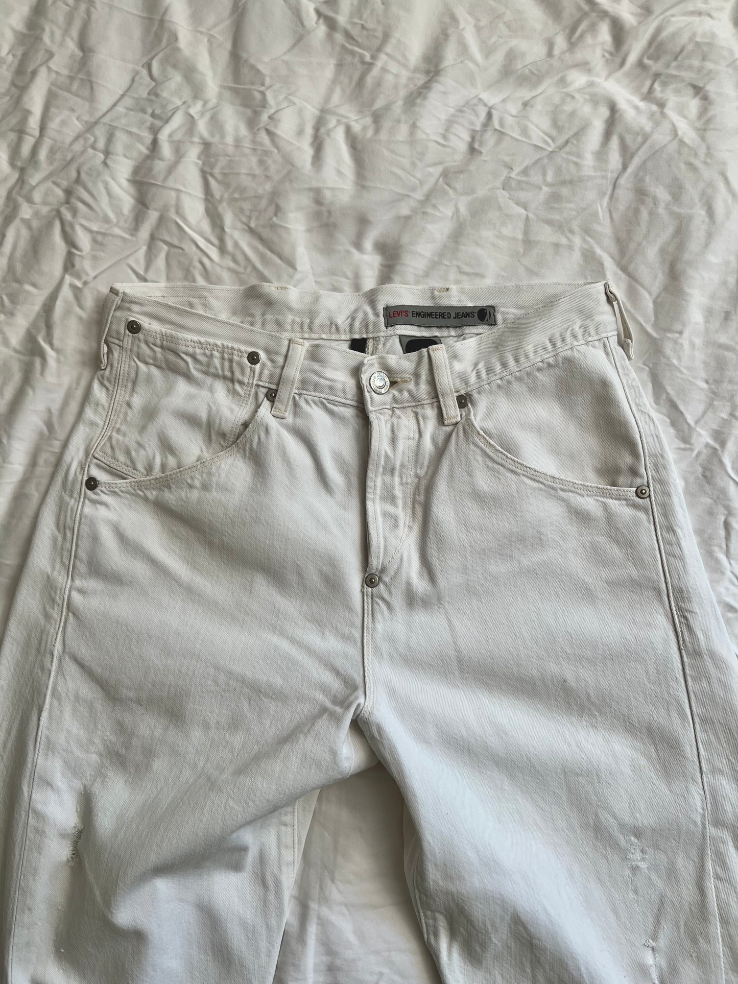 White Levi's Engineered Jeans 29X34