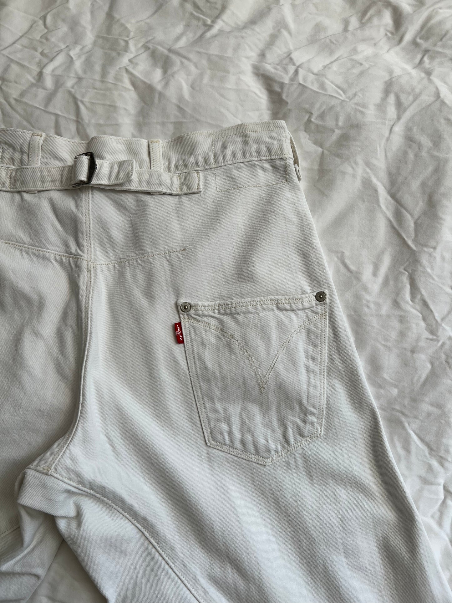 White Levi's Engineered Jeans 29X34