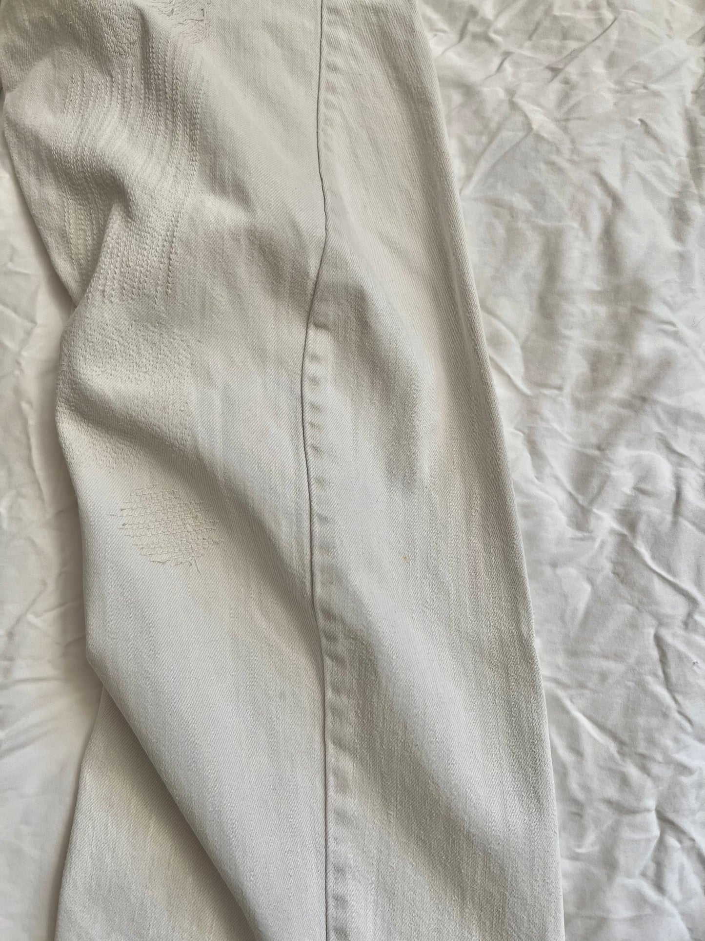 White Levi's Engineered Jeans 30X32