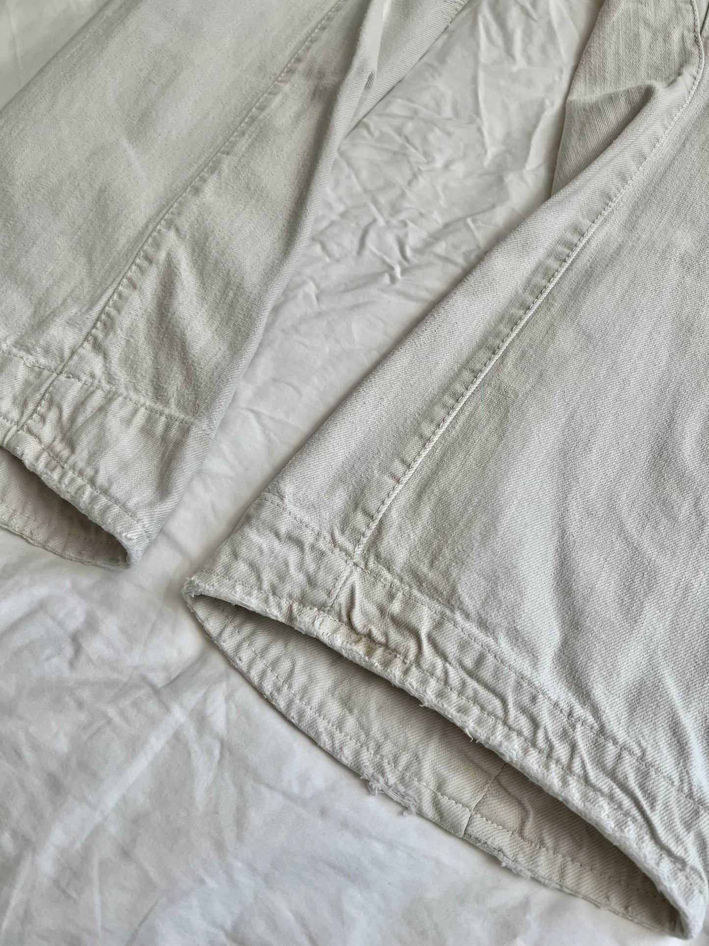 White Levi's Engineered Jeans 30X32