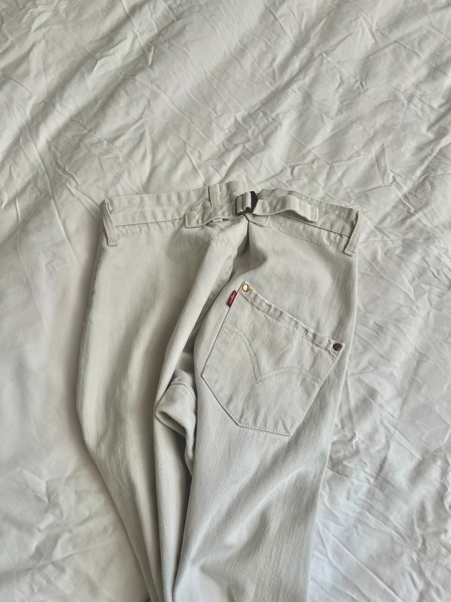 White Levi's Engineered Jeans 30X32