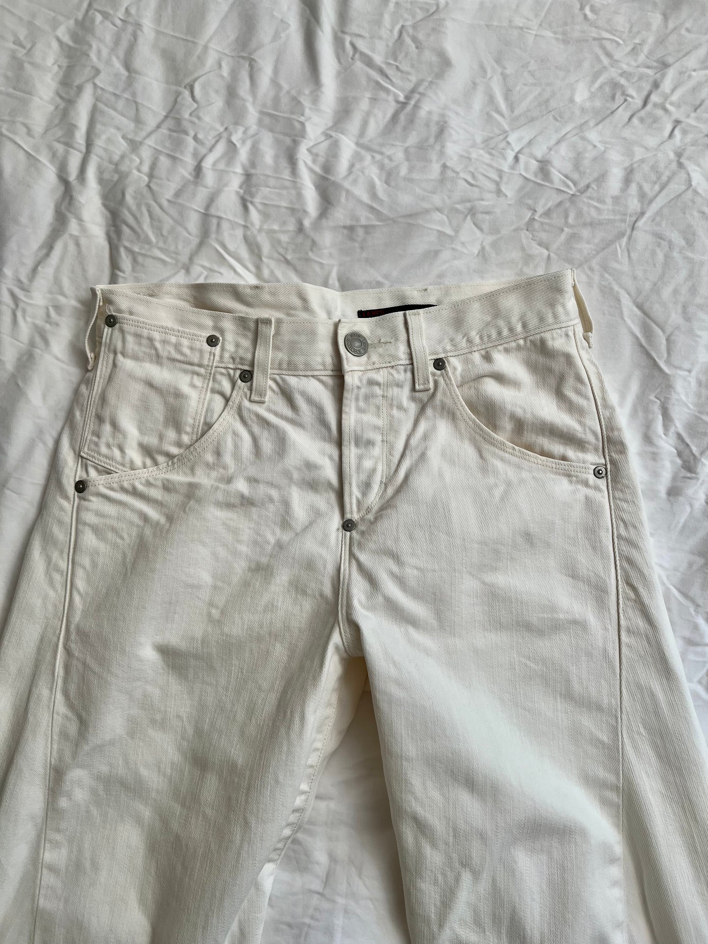 White Levi's Engineered Jeans 28X32