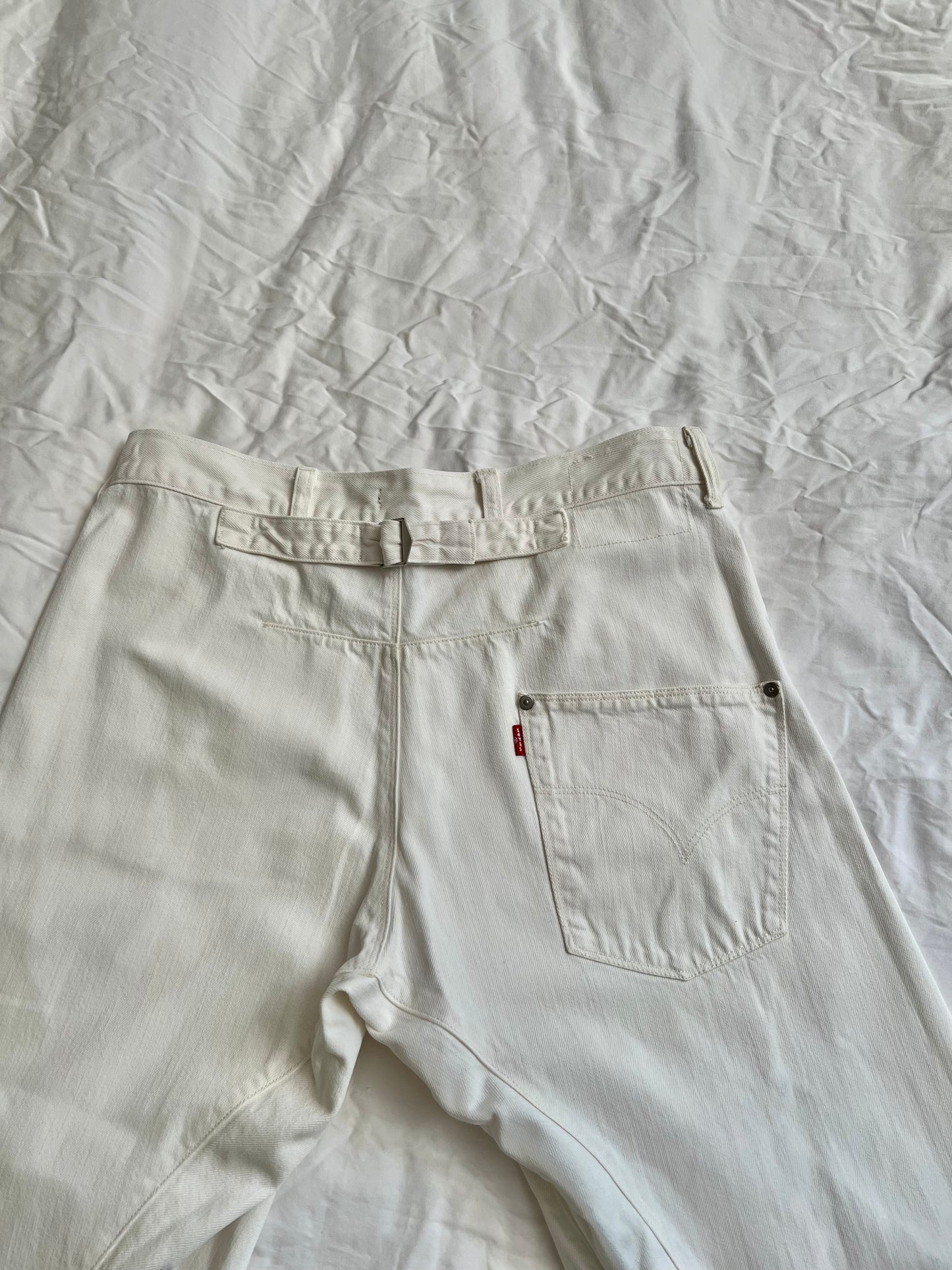 White Levi's Engineered Jeans 32X32