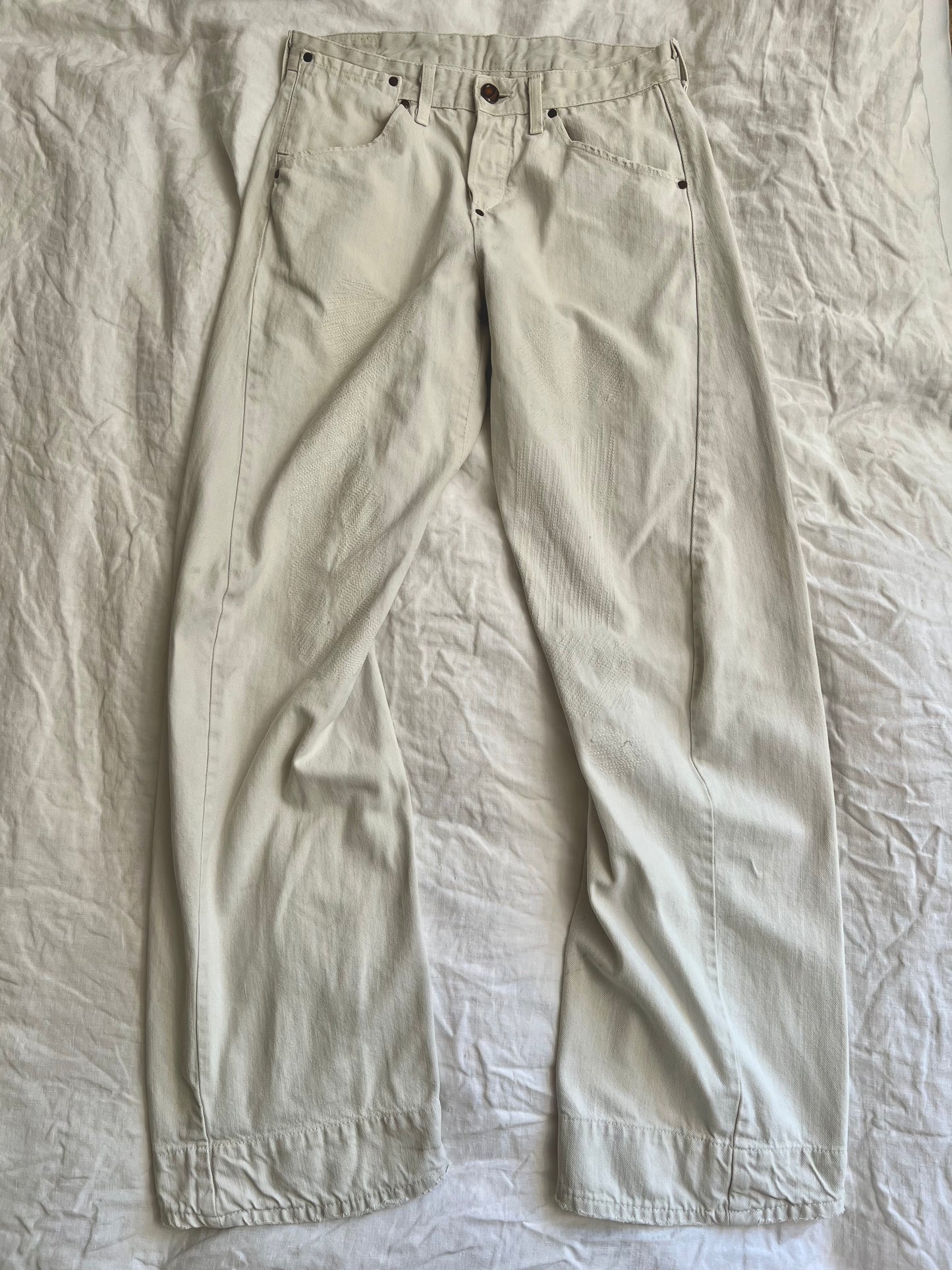 White Levi's Engineered Jeans 30X34