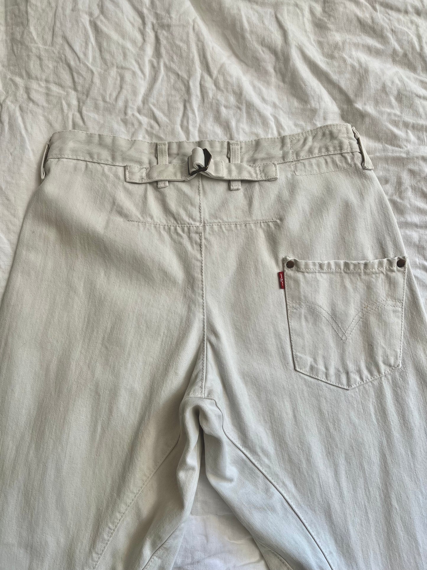 White Levi's Engineered Jeans 30X34
