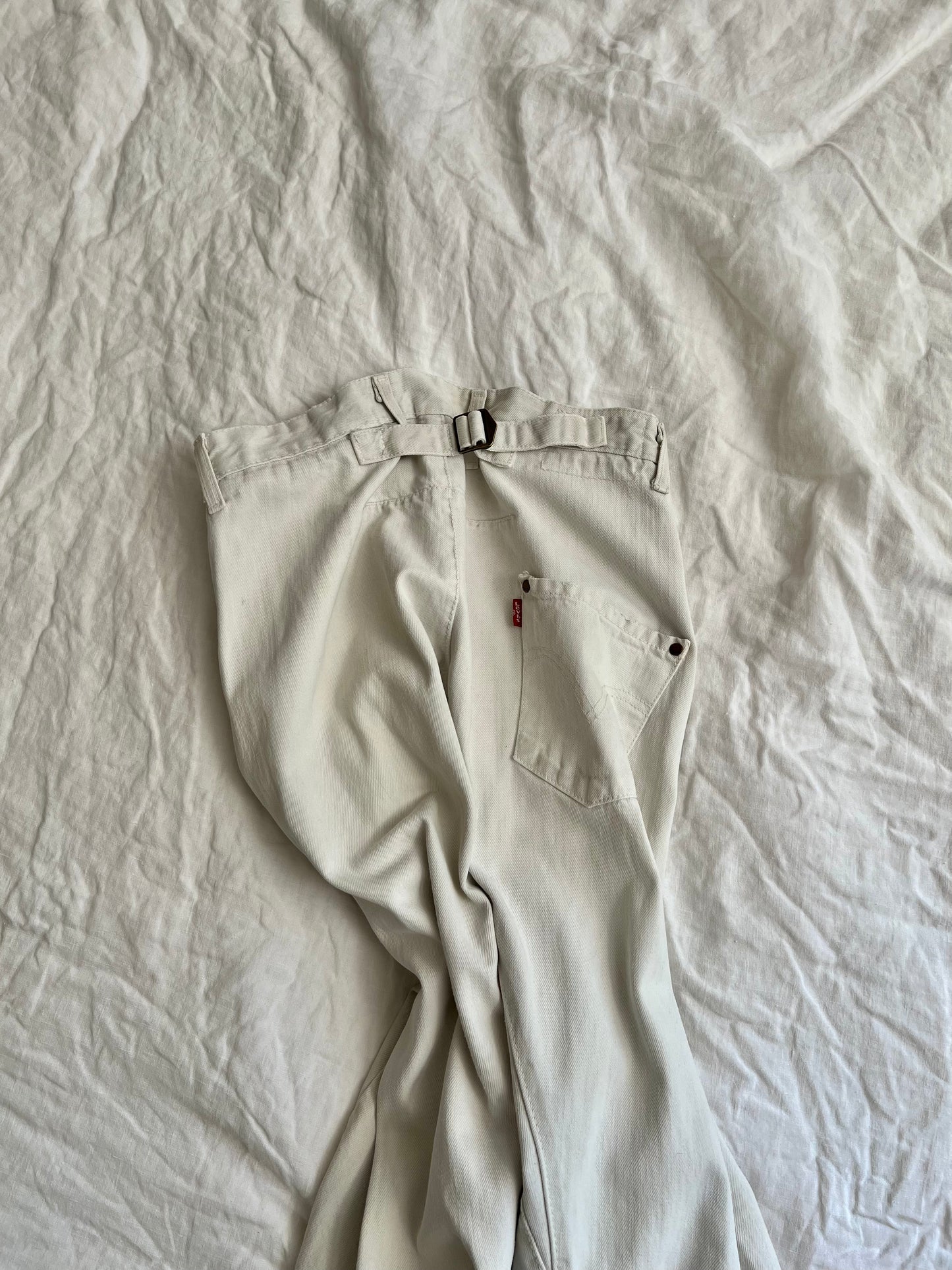 White Levi's Engineered Jeans 30X34