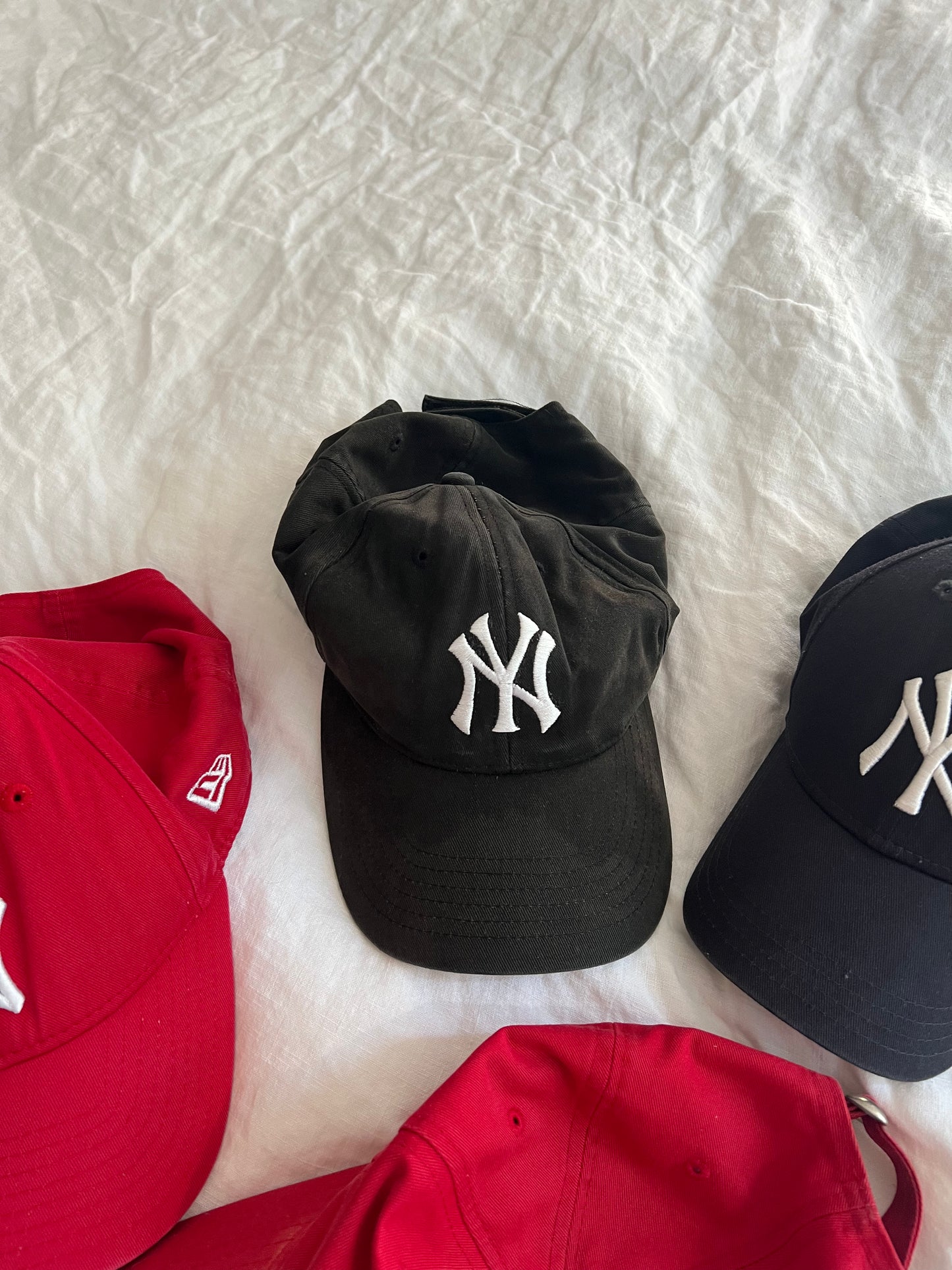 NY YANKEES BASEBALL CAP BLACK