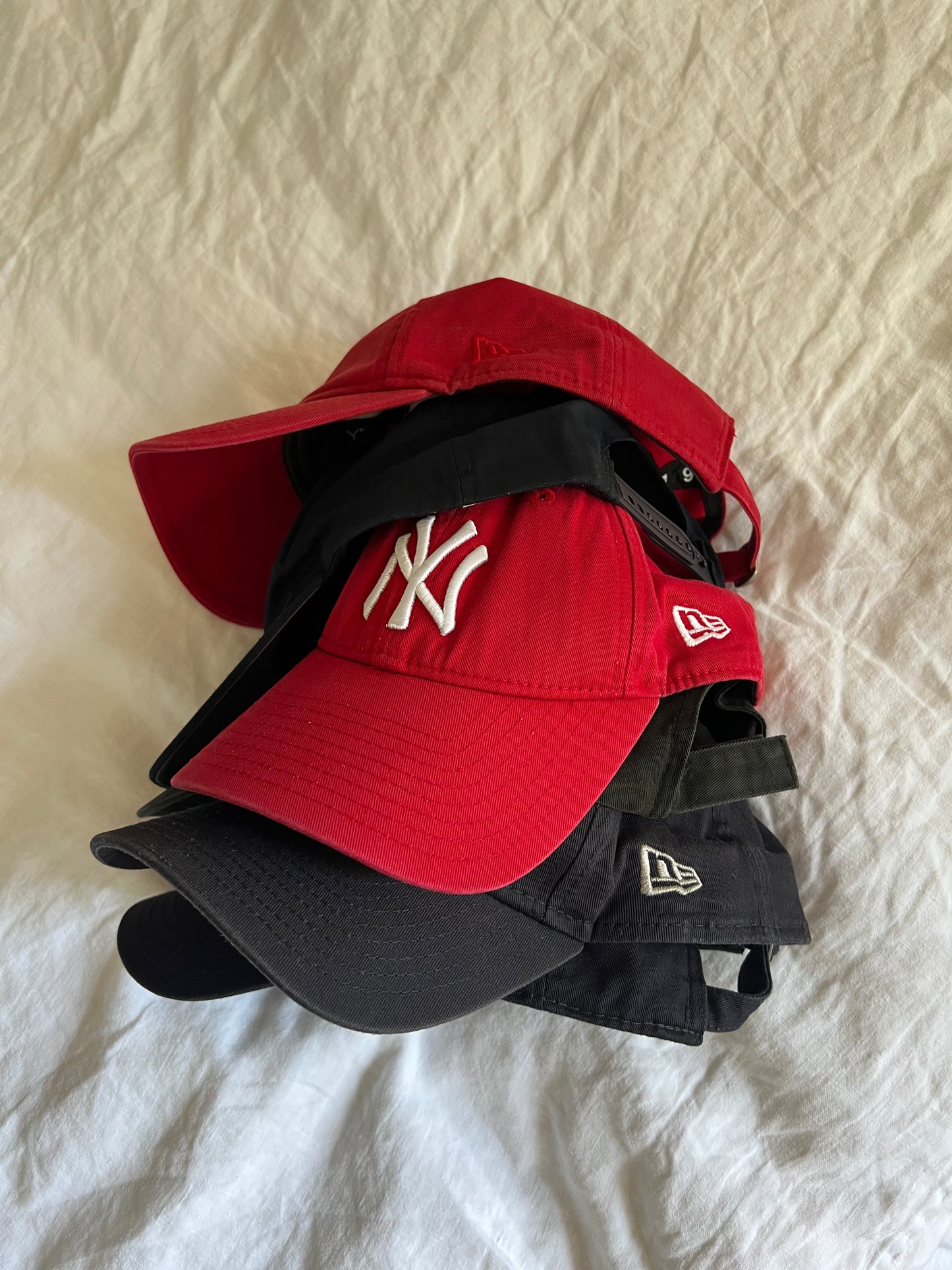 NY YANKEES BASEBALL CAP RED