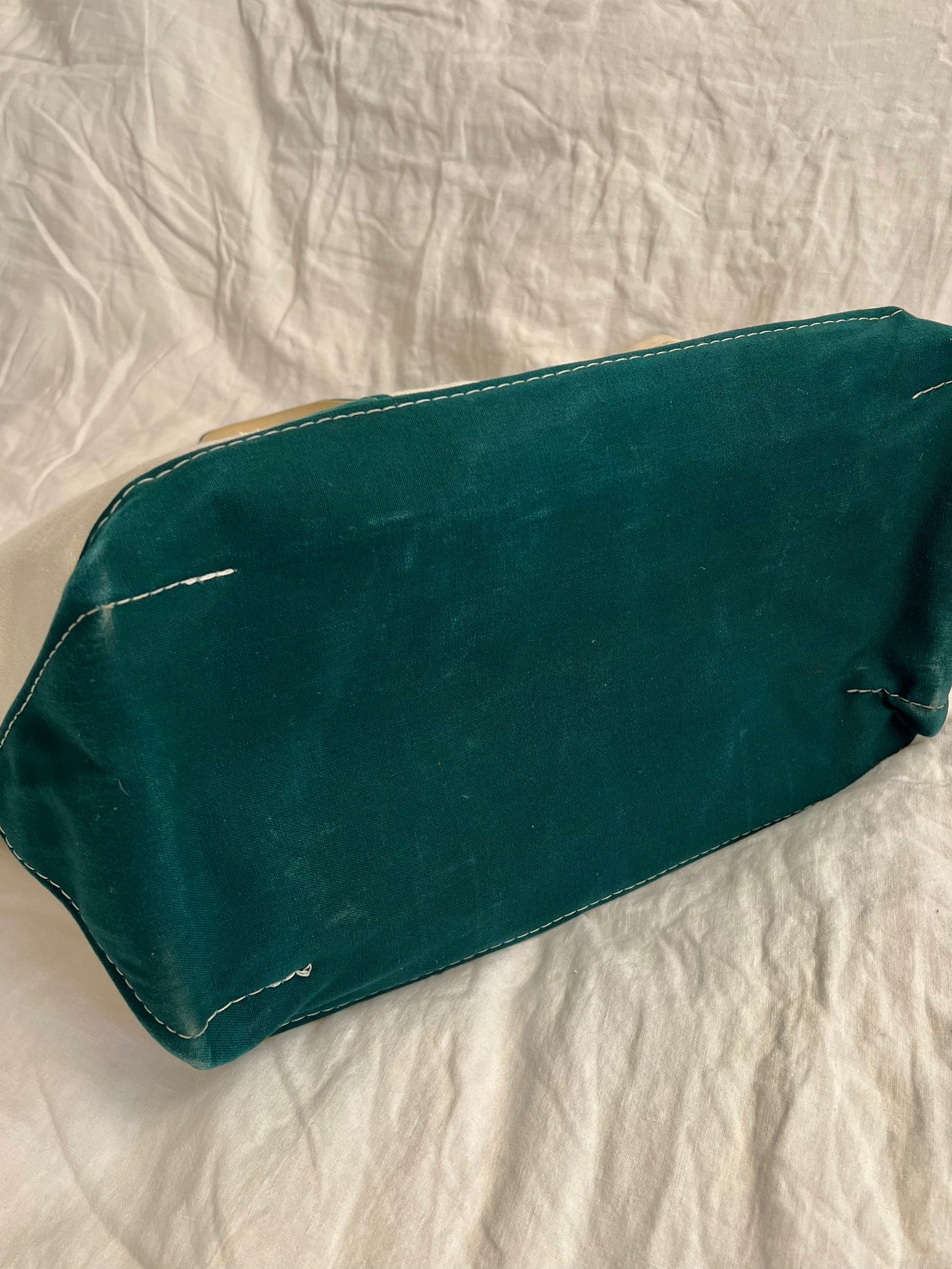 L.L. BEAN BOAT AND TOTE BAG GREEN
